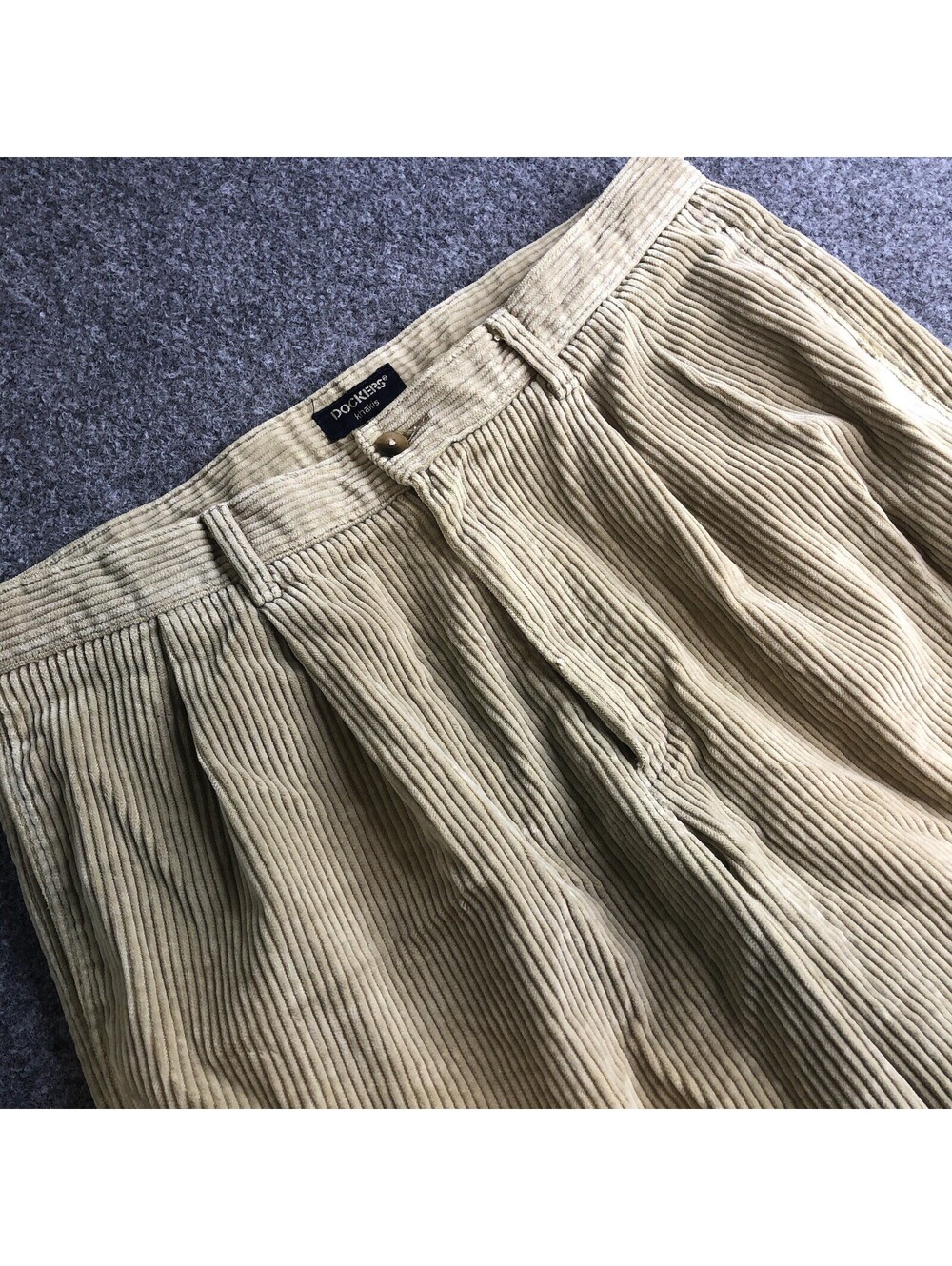 Vintage Dockers Corduroy Pants Mens 34x34 Tan Pleated Cuffed Wide Wale Y2K
